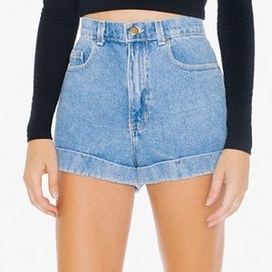 AMERICAN APPAREL DENIM SHORTS SIZE 26 NEVER WORN